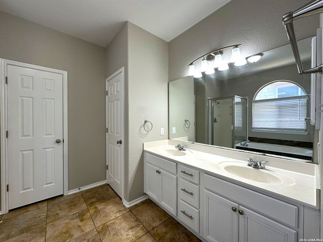 756 San Luis, New Braunfels, TX 78132