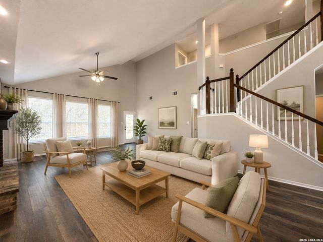 756 San Luis, New Braunfels, TX 78132