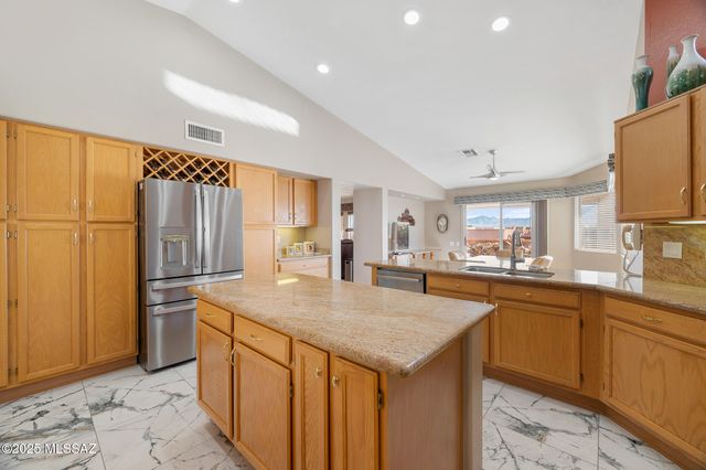 4771 S Prairie Hills Drive, Green Valley, AZ 85622