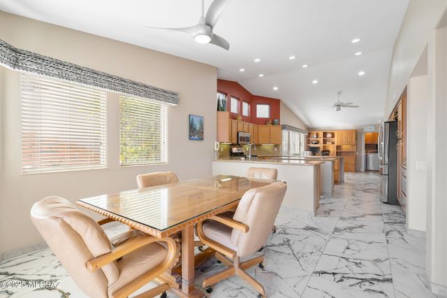 4771 S Prairie Hills Drive, Green Valley, AZ 85622