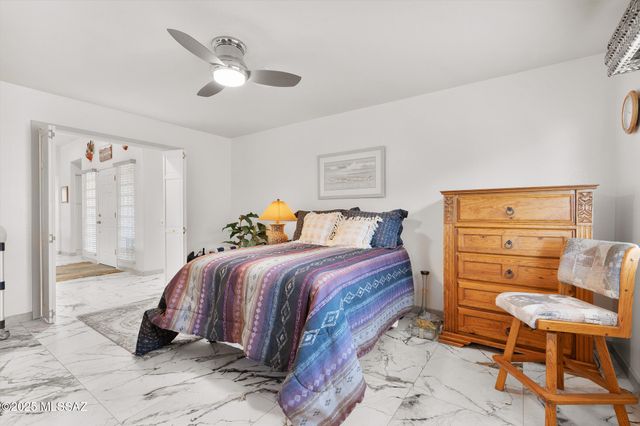 4771 S Prairie Hills Drive, Green Valley, AZ 85622