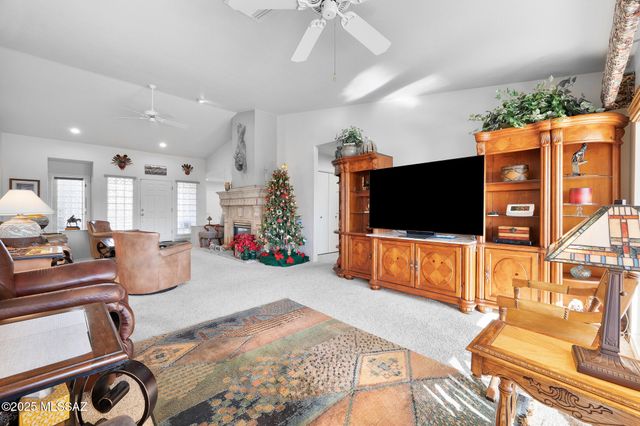 4771 S Prairie Hills Drive, Green Valley, AZ 85622