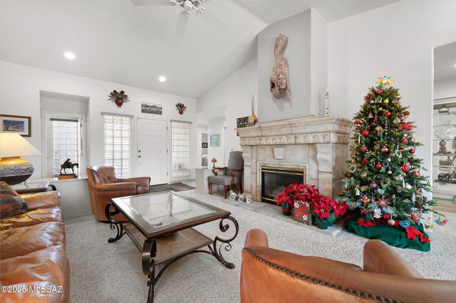 4771 S Prairie Hills Drive, Green Valley, AZ 85622