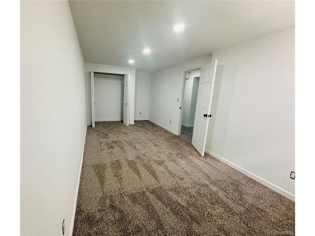 2002 S Worchester Way, Aurora, CO 80014