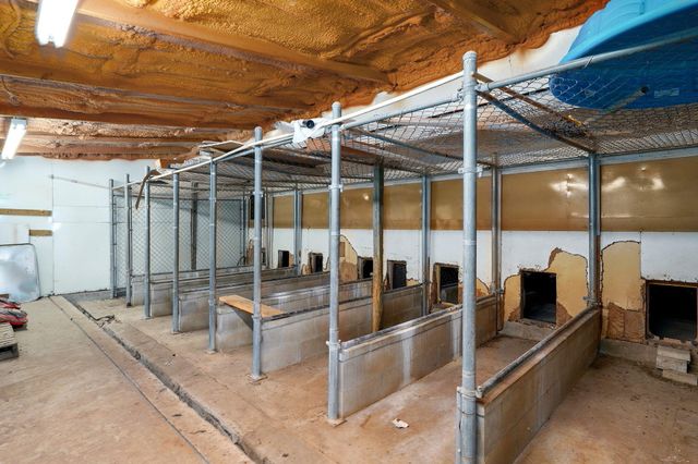 1642 W Inman Road, Nixa, MO 65714