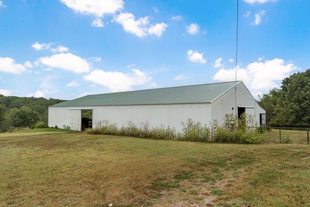 1642 W Inman Road, Nixa, MO 65714