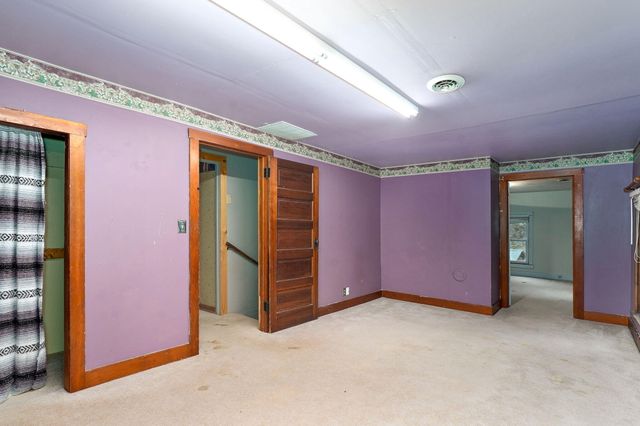 1642 W Inman Road, Nixa, MO 65714