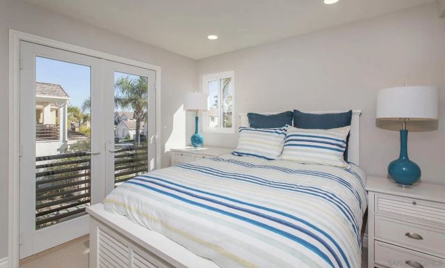 48 Spinnaker Way, Coronado, CA 92118