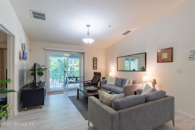 8196 CABIN LAKE Circle, 106, Jacksonville, FL 32256