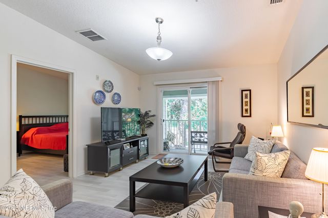 8196 CABIN LAKE Circle, 106, Jacksonville, FL 32256