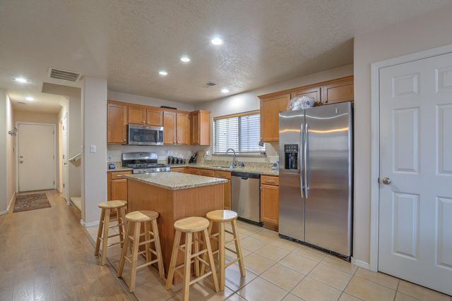 7715 BRIAR RIDGE Avenue NW, Albuquerque, NM 87114