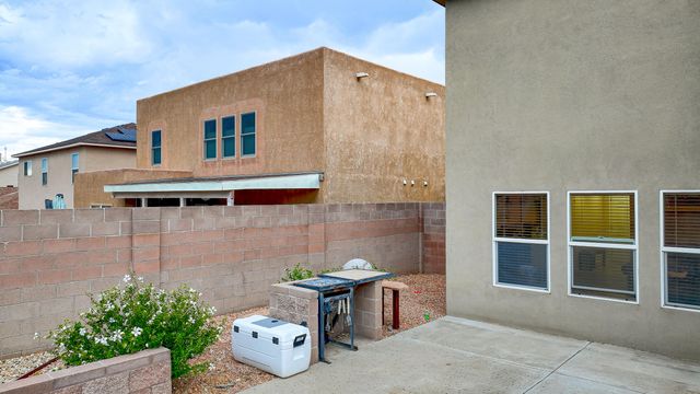 7715 BRIAR RIDGE Avenue NW, Albuquerque, NM 87114