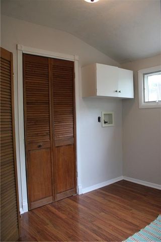 6800 W 76th Terrace, Overland Park, KS 66204