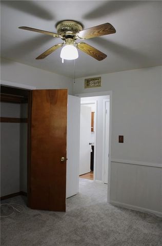 6800 W 76th Terrace, Overland Park, KS 66204