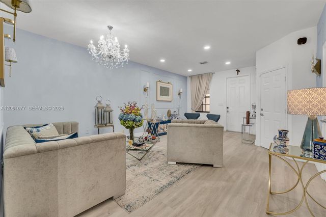 3309 W 91st Terrace, Hialeah, FL 33018