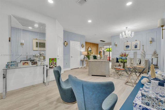 3309 W 91st Terrace, Hialeah, FL 33018