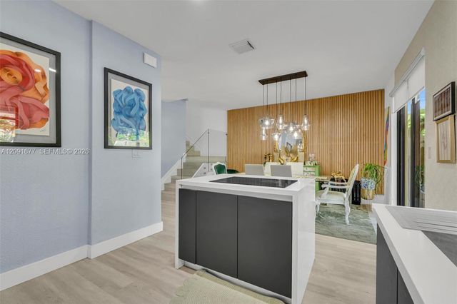 3309 W 91st Terrace, Hialeah, FL 33018