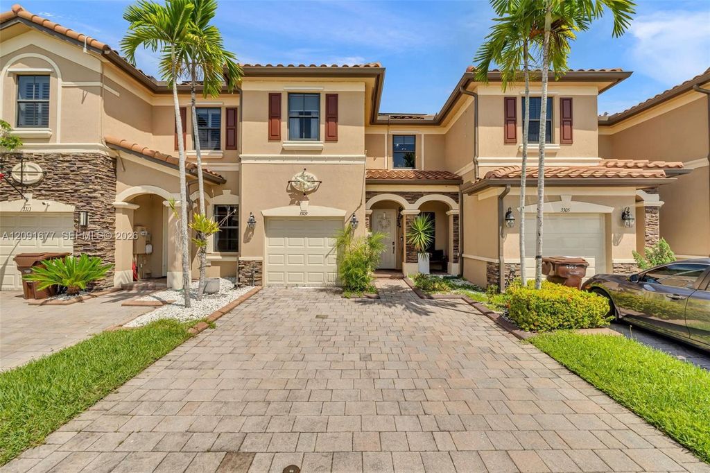 3309 W 91st Terrace, Hialeah, FL 33018