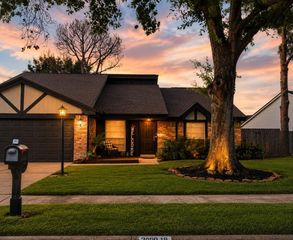 20010 Fort Bowie Court, Katy, TX 77449