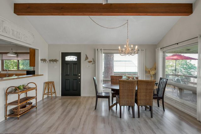 71 Edgewater Way, Point Blank, TX 77364