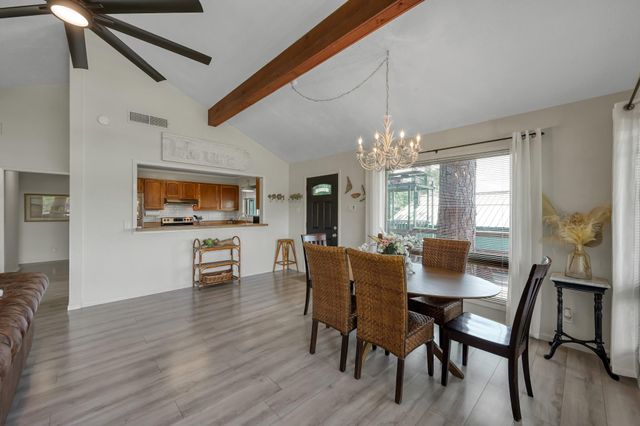 71 Edgewater Way, Point Blank, TX 77364
