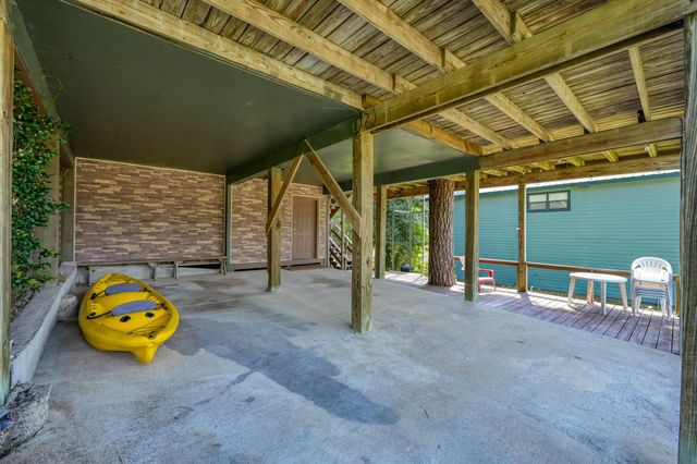 71 Edgewater Way, Point Blank, TX 77364