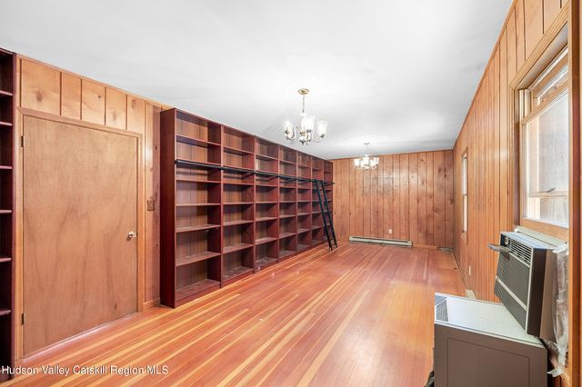 668 N Chodikee Lake Road, Highland, NY 12528