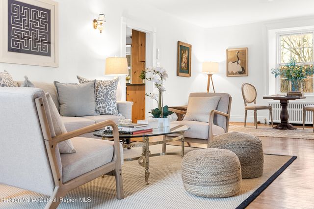 668 N Chodikee Lake Road, Highland, NY 12528