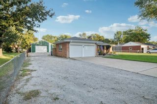 300 N Wood Ave, Wichita, KS 67212