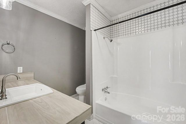 1138 Graham Street, Claremont, NC 28610