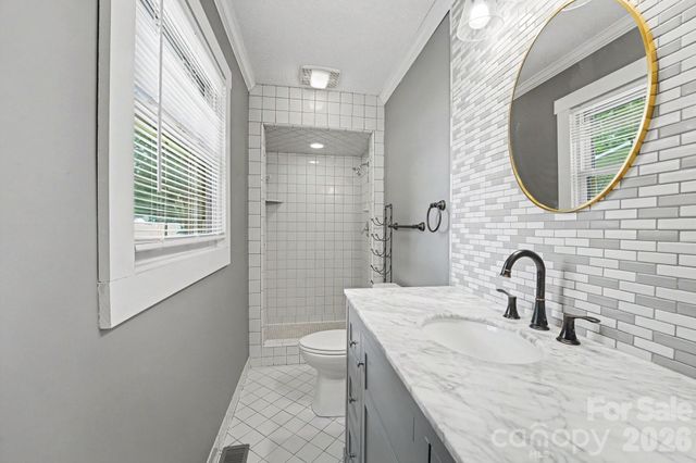 1138 Graham Street, Claremont, NC 28610