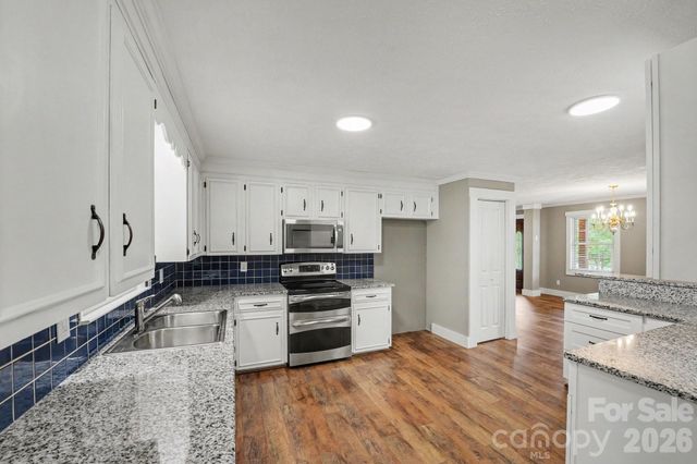 1138 Graham Street, Claremont, NC 28610
