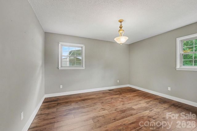 1138 Graham Street, Claremont, NC 28610