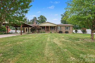 1138 Graham Street, Claremont, NC 28610