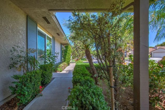 1 Dogwood North, Irvine, CA 92612