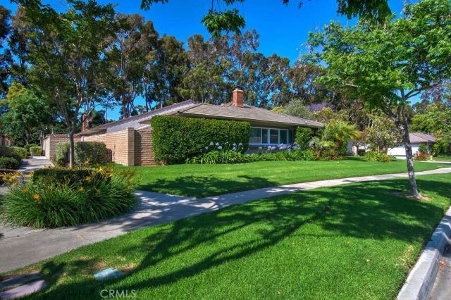 1 Dogwood North, Irvine, CA 92612