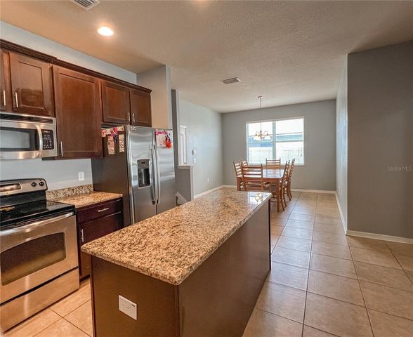 6906 BOULDER RUN LOOP, Wesley Chapel, FL 33545