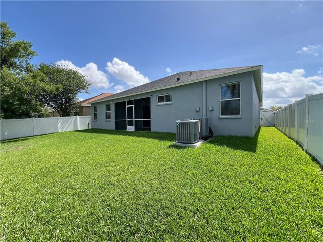 6906 BOULDER RUN LOOP, Wesley Chapel, FL 33545