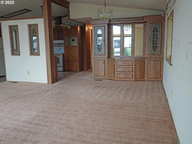 51499 Se 6 St 32, Scappoose, OR 97056
