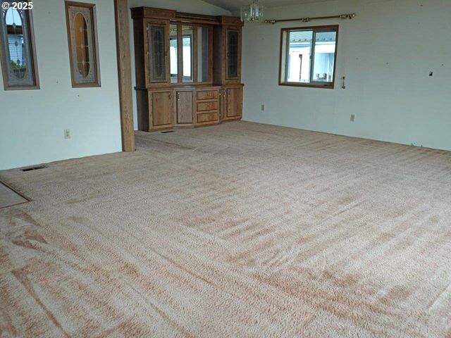 51499 Se 6 St 32, Scappoose, OR 97056