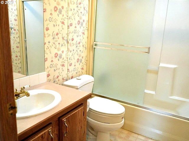 51499 Se 6 St 32, Scappoose, OR 97056