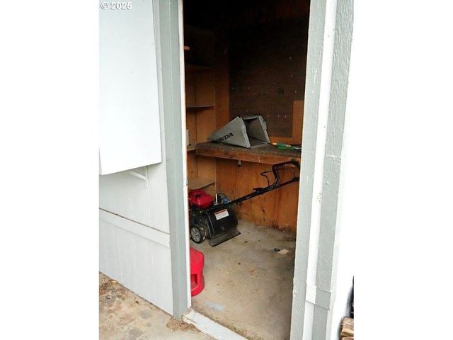 51499 Se 6 St 32, Scappoose, OR 97056