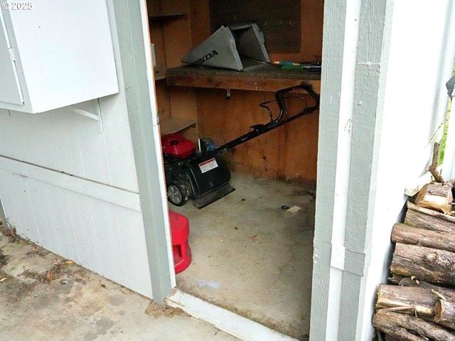 51499 Se 6 St 32, Scappoose, OR 97056
