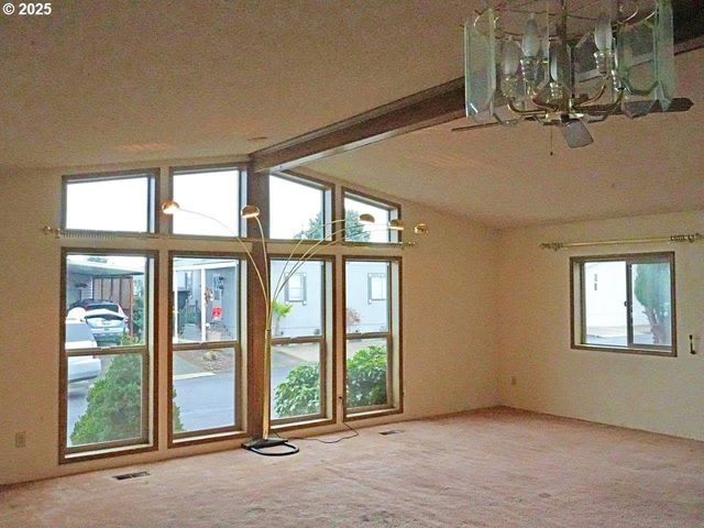51499 Se 6 St 32, Scappoose, OR 97056