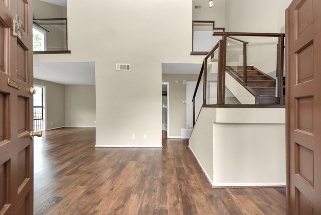 651 Davis Road, League City, TX 77573