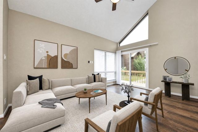 651 Davis Road, League City, TX 77573