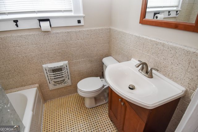 847 E College Street, Griffin, GA 30224