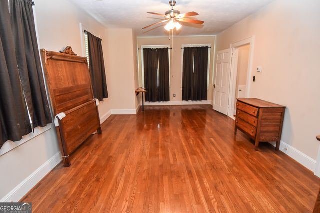 847 E College Street, Griffin, GA 30224