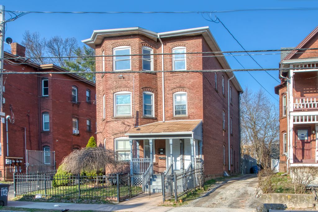 103 Hungerford Street 3RD FL, Hartford, CT 06106