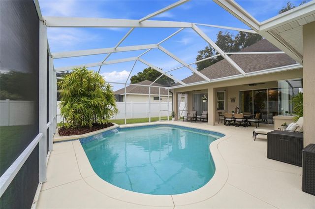 335 RUBY LAKE LOOP, Winter Haven, FL 33884